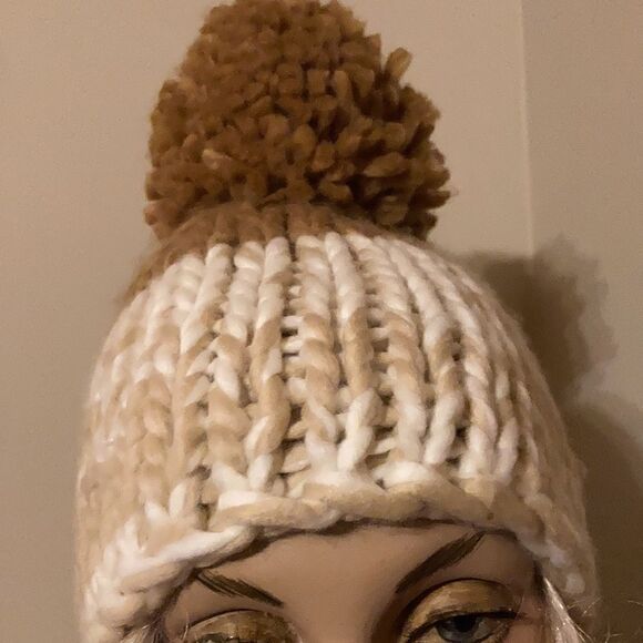 Free People Pom Hat - Picture 6 of 6